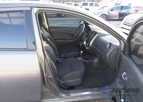 2014 Nissan Versa 1.6 Sv z USA, uszkodzony, nr VIN 3N1CN7AP2EL804364